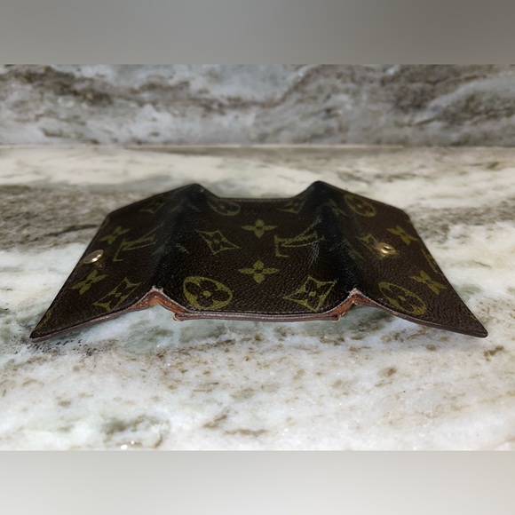 Vintage Louis Vuitton Monogram Key Case Holder - Picture 8 of 16
